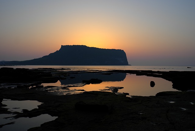 해지는성산일출봉