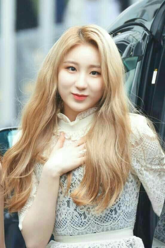 아이즈원 프로듀스48 이채연 사진모음
