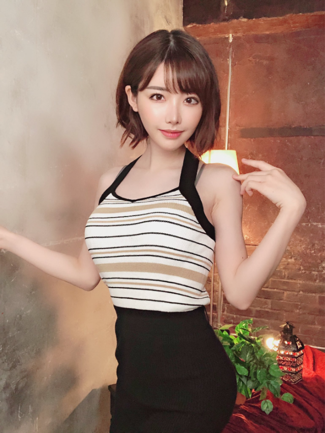 몸매가 자신있는 후카다 에이미(Eimi Fukada, 深田えいみ) 사진