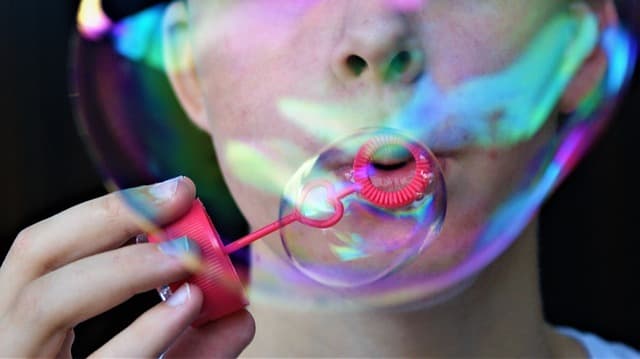 입냄새가 나는 원인과 해결법 & 구취 관리 팁