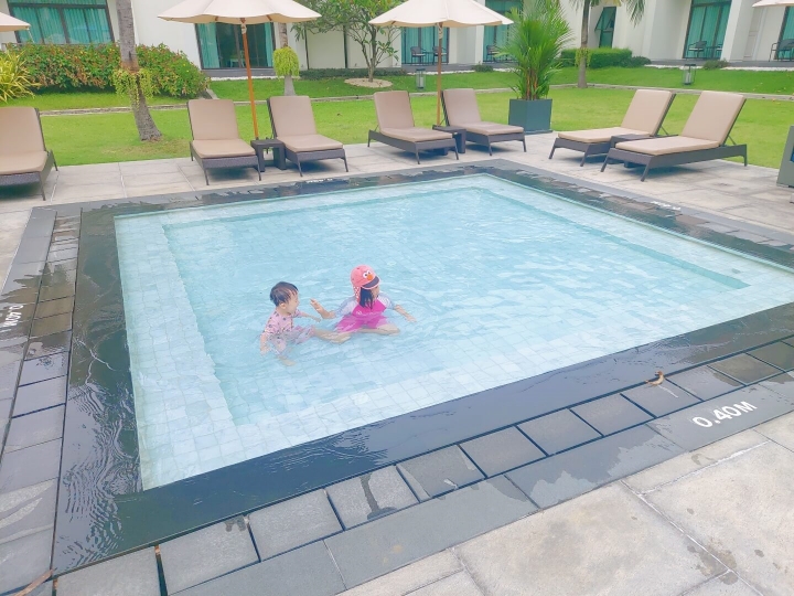 방콕호텔추천유사톤호텔수영장