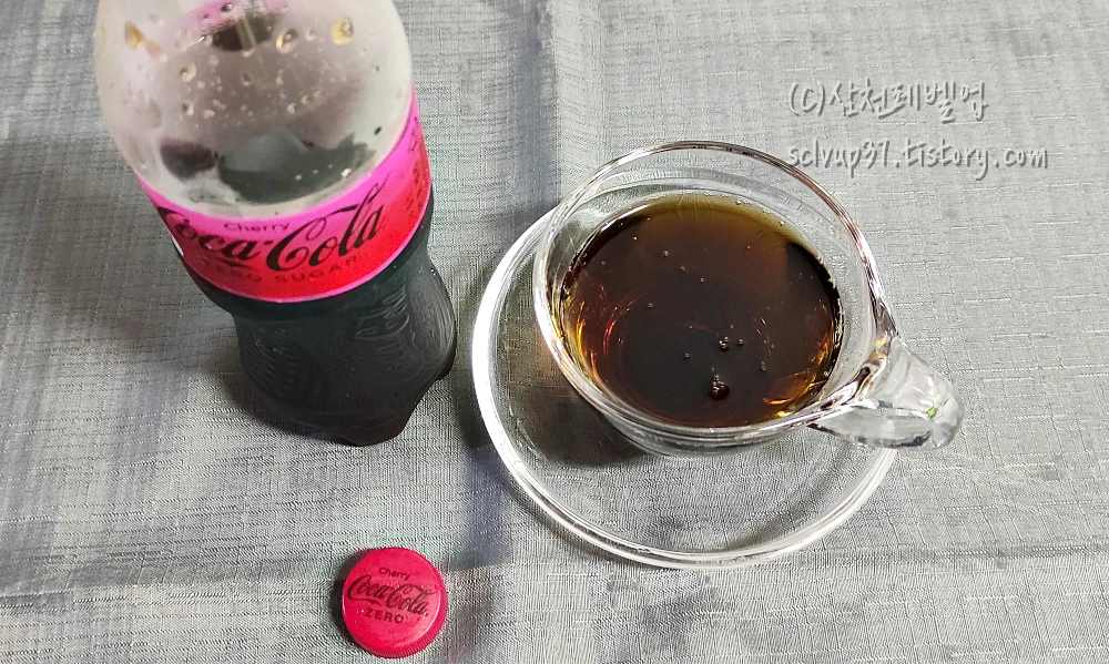 코카콜라 제로 체리 한 잔
