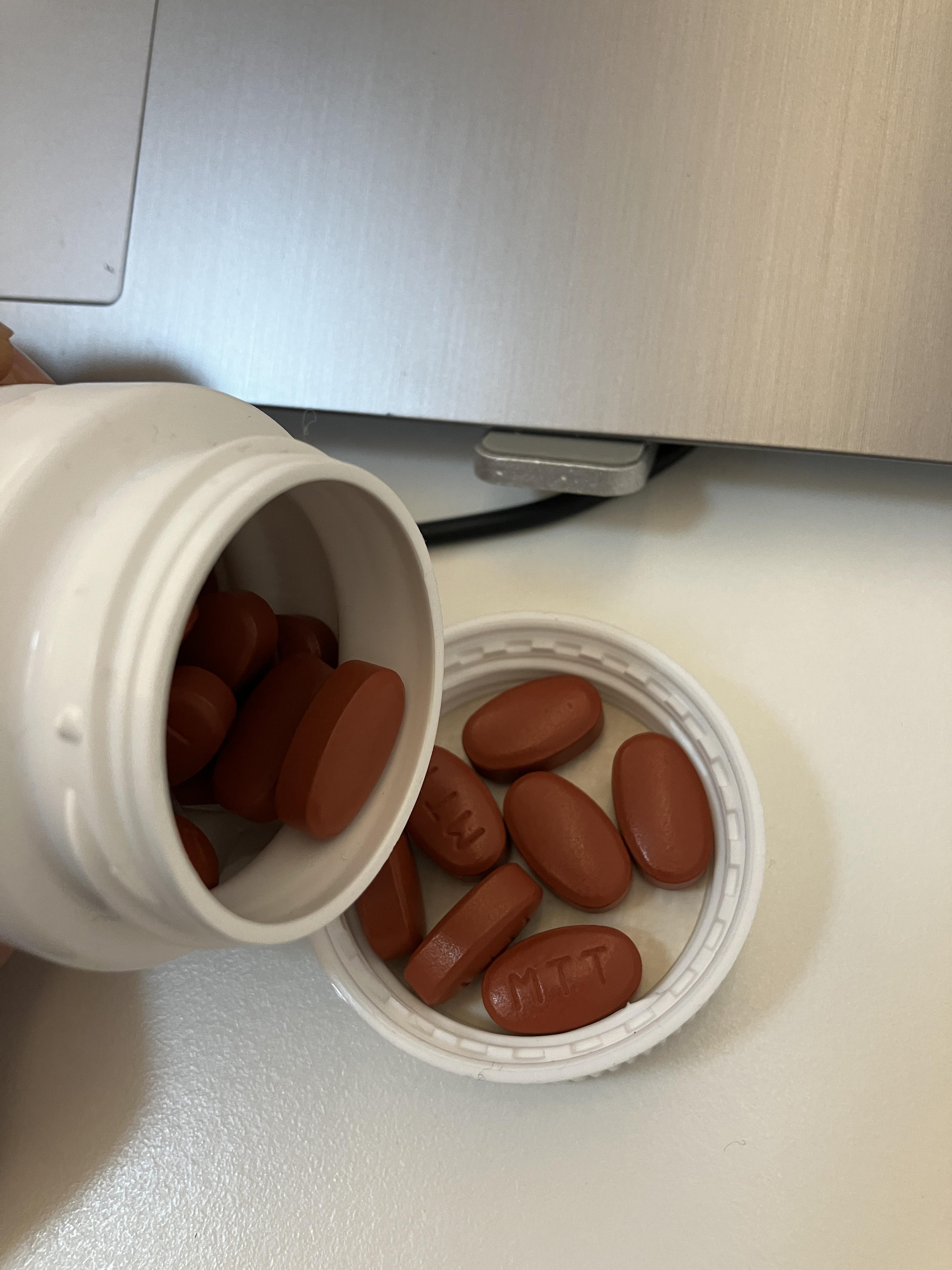 몸이 피곤할때 비맥스 메타비 내돈내산 후기