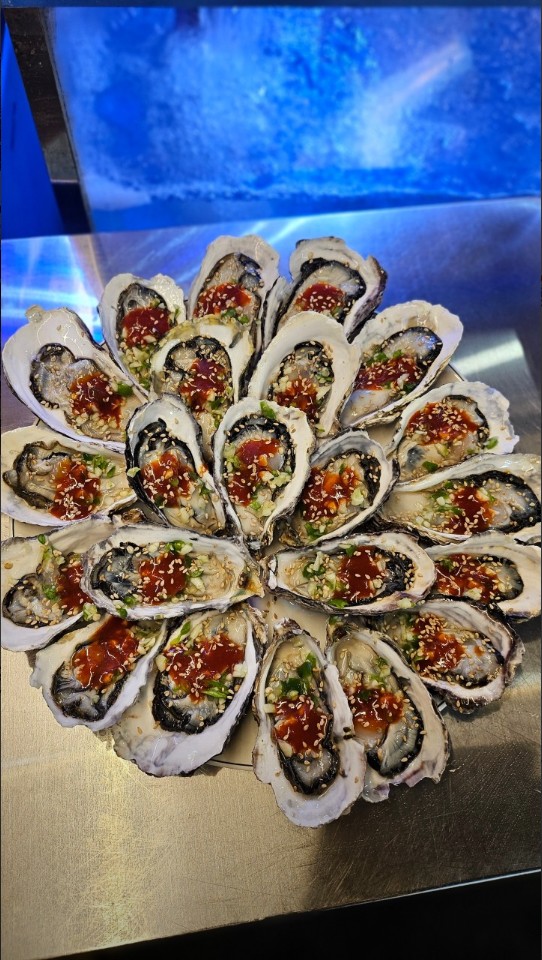 서울 중구 조개구이 맛집 신당조갯집, 방문객들이 극찬한 메뉴