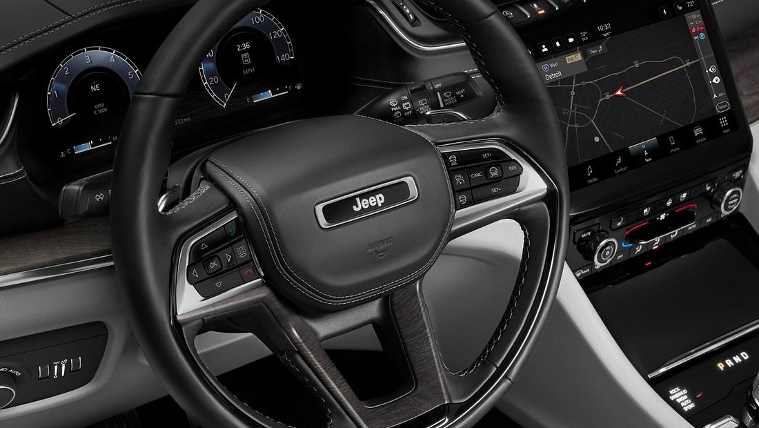 지프 그랜드 체로키 L 5세대 모델 핸들 출처 다음자동차