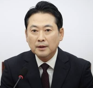 장동혁 국회의원 프로필 장동혁 아파트 4채 논란 지지율 부인 종교 한동훈 