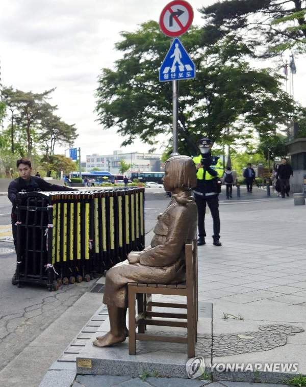 평화의 소녀상 철창 철거 의미와 향후 보수 작업 일정, 6년 만의 해방!
