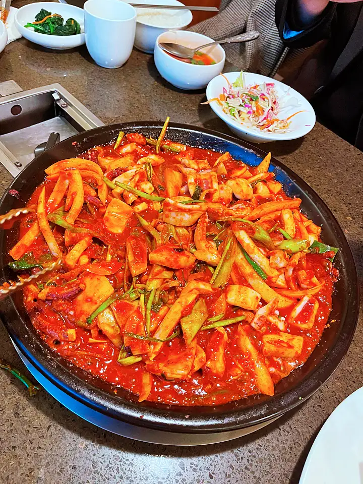 백반기행 179회 김종민 편 오징어불고기 백반 압구정 낙지불고기 오징어 튀김 청담동 맛집 소개