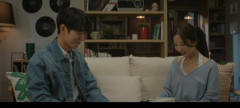남자친구가 직접 핸드메이드 해서 선물 하면 감동 받는다 vs 그냥 그렇다 | 인스티즈