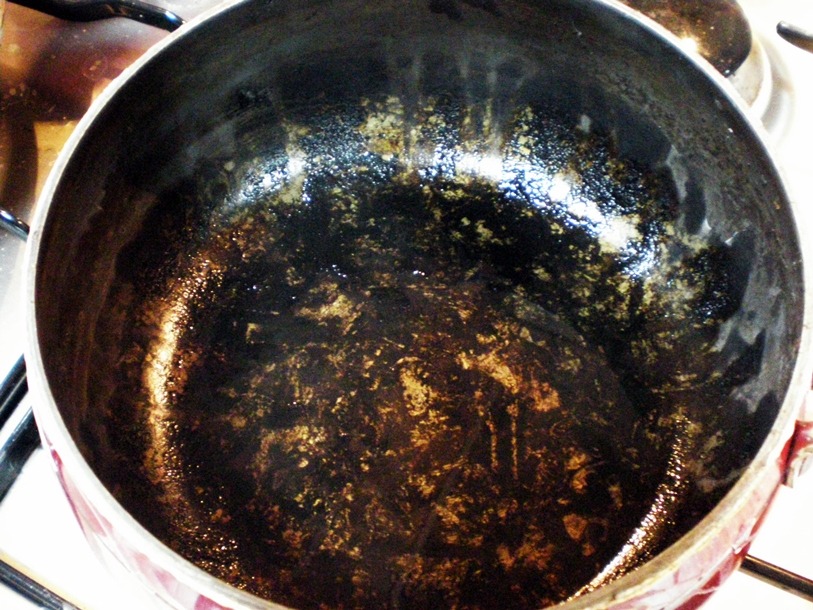 탄 냄비 닦는 방법