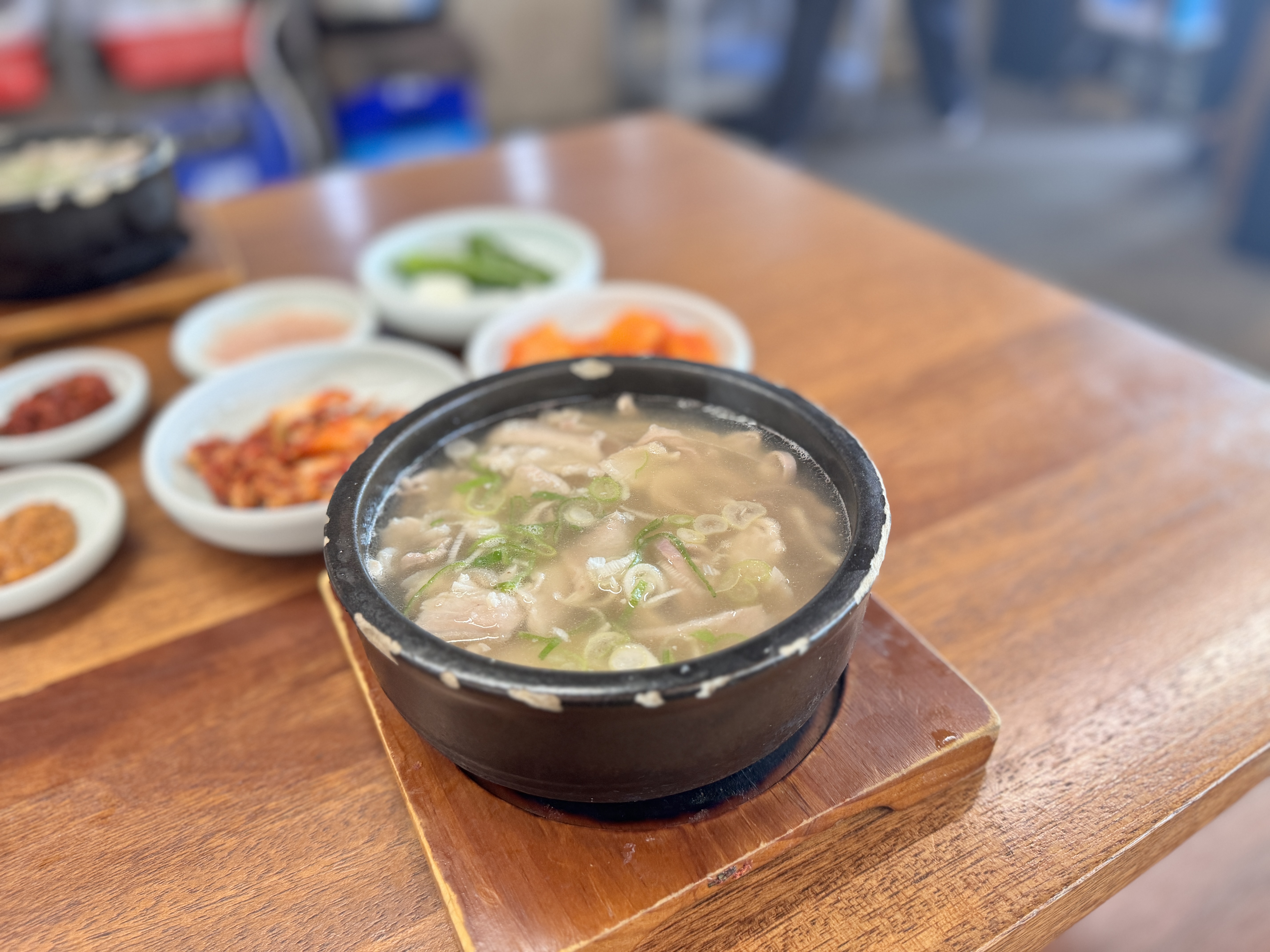 극동돼지국밥 국밥