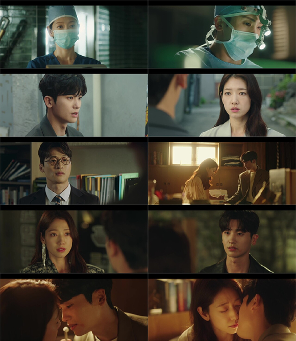 &#39;닥터슬럼프&#39; 박형식&#44; 박신혜가 키스로 마음을 재확인한 가운데 자체 최고 시청률을 경신했다. [사진=JTBC 방송화면 캡처]