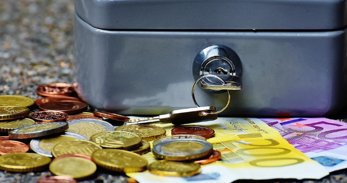 저축하는 이미지 사진