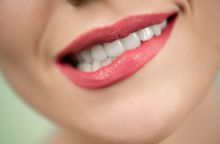 팔자주름-없애는-방법