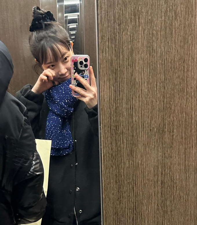 김아영 사복