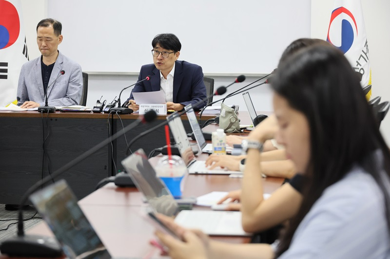 💡2026년 여성가족부 예산, 아이돌봄&middot;청소년&middot;성평등 지원 확대