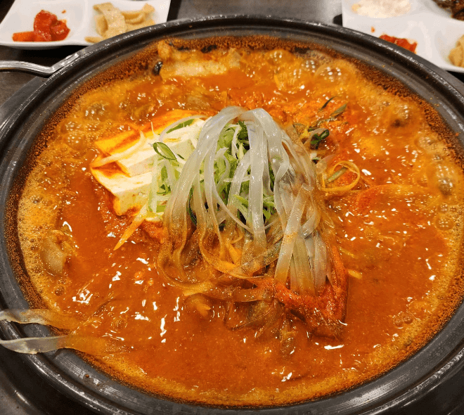 생방송투데이 가마솥 김치찜 경기 수원 소문의 맛집