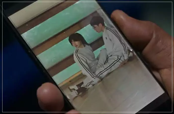 무빙-초능력을-발휘한-강훈의-영상을-확인하는-북측-세력들