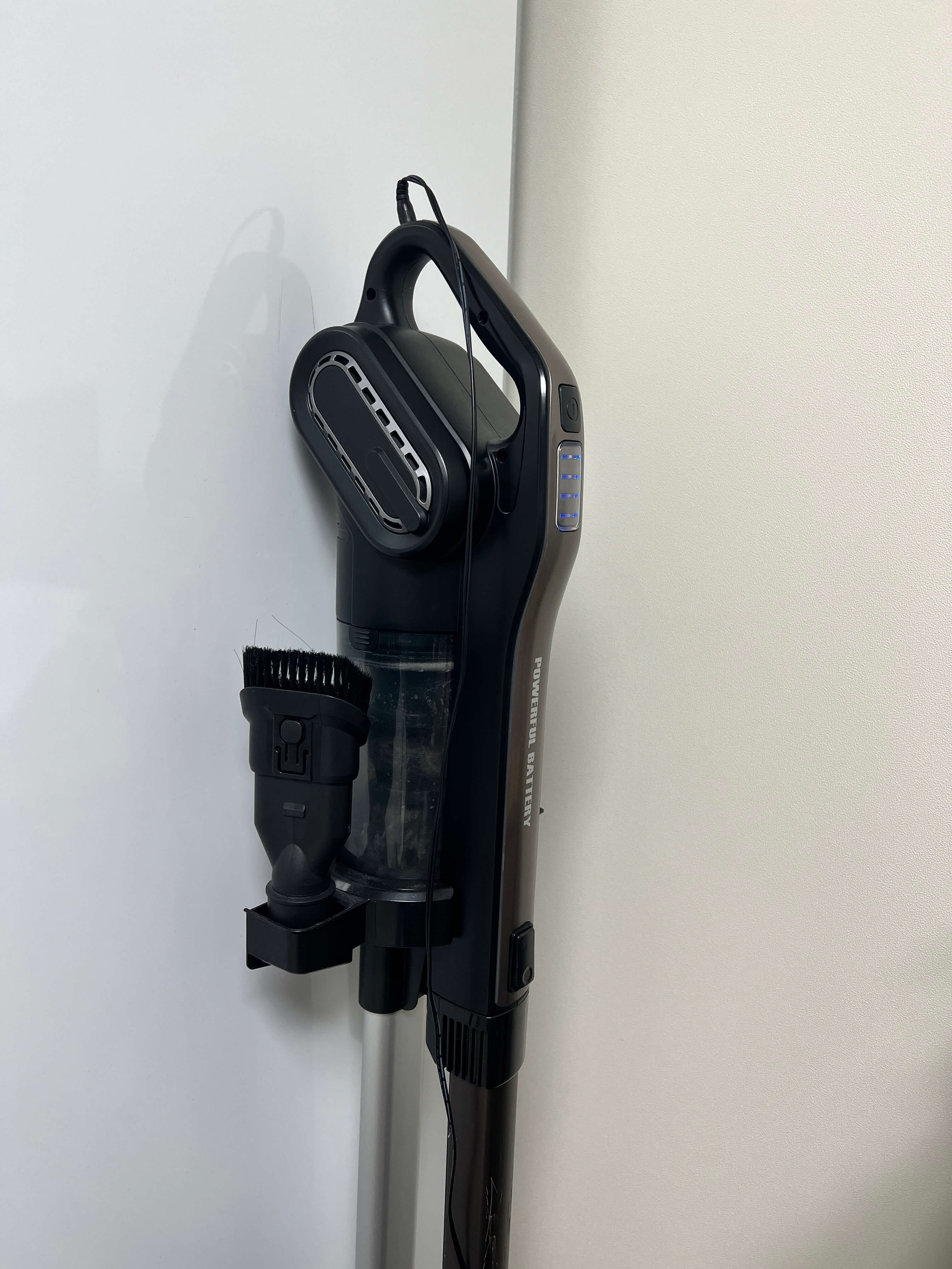 스위스밀리터리 청소기 본체 사진