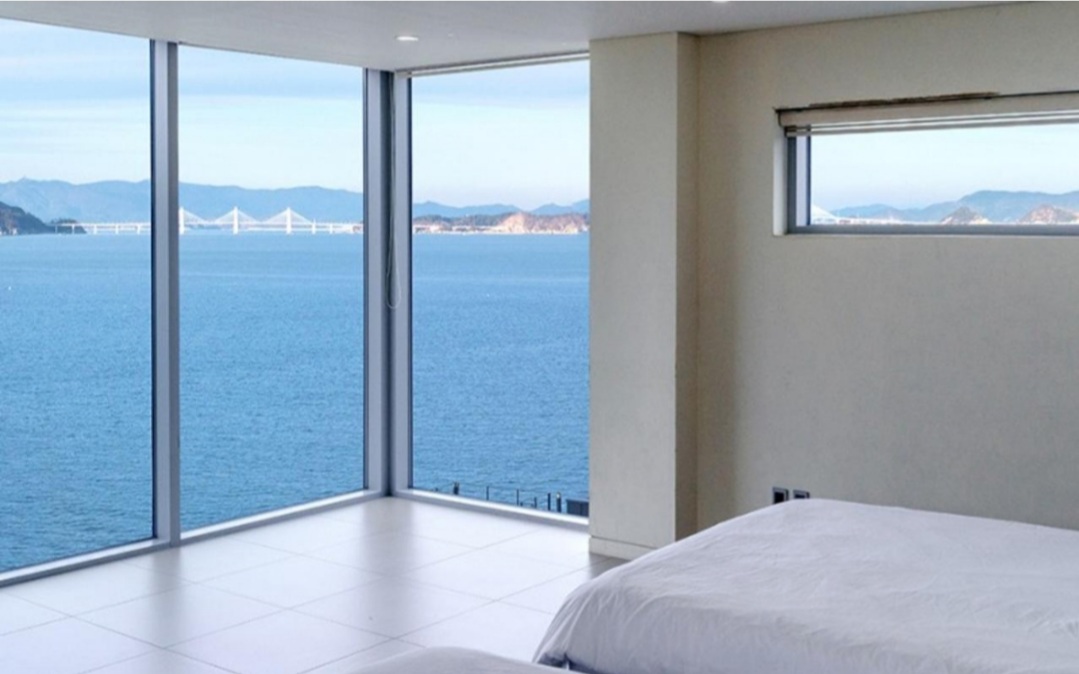 거제 생각속의 집 민트 301호