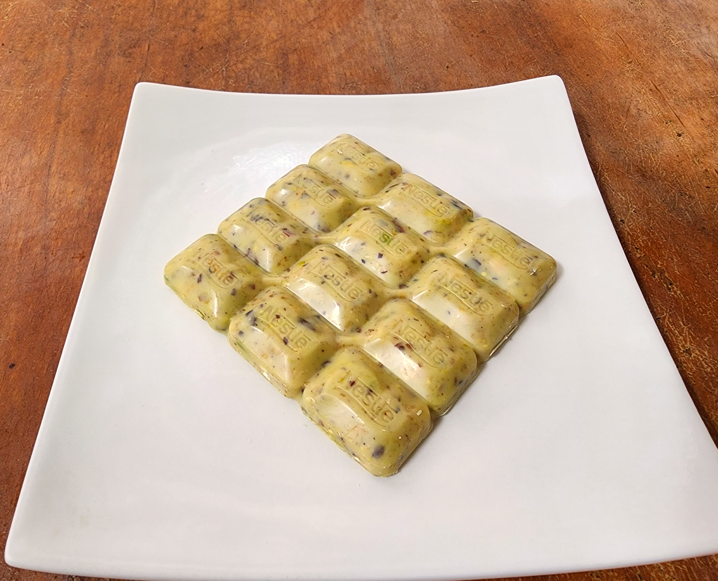 네슬레_다막바클라바스퀘어