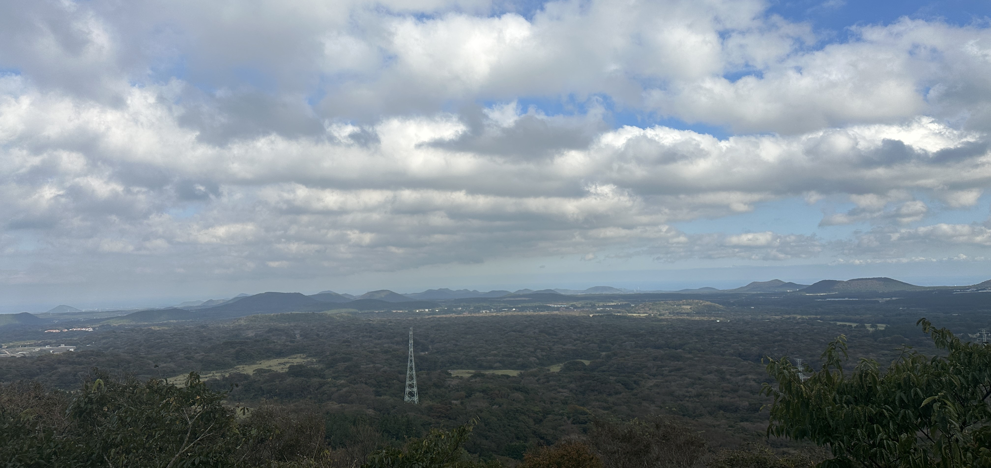 봉개동 민오름 정상