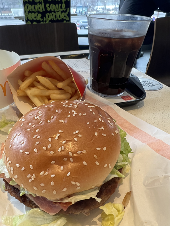 임장-점심-햄버거