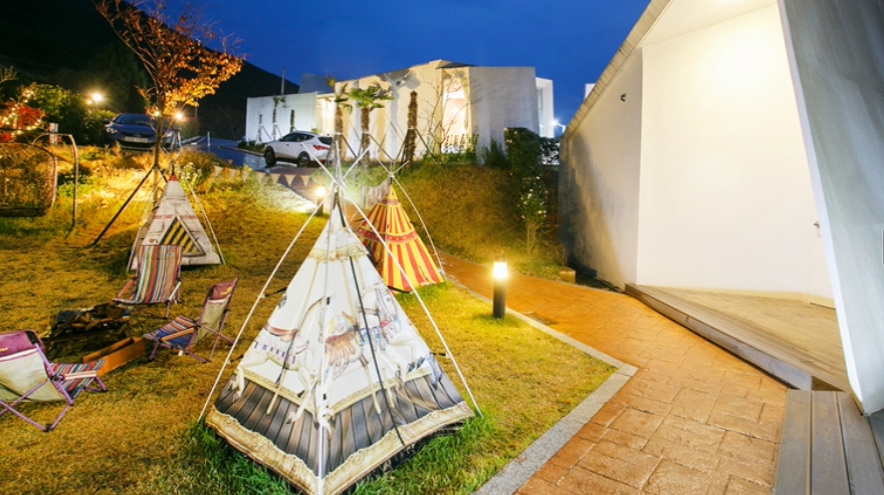 생각속의 집 글램핑장