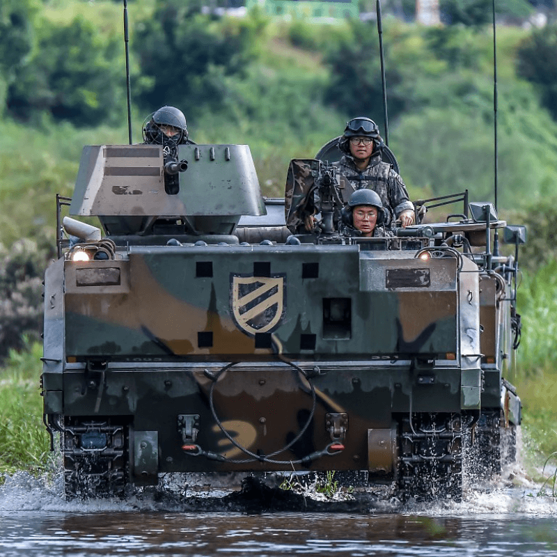 K-21보병전투장갑차 사진 1