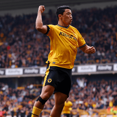 골인 성공에 점프하는 황희찬