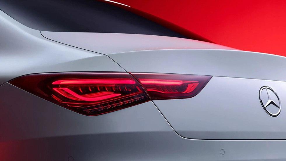 2023년식 벤츠 CLA 250 데루등