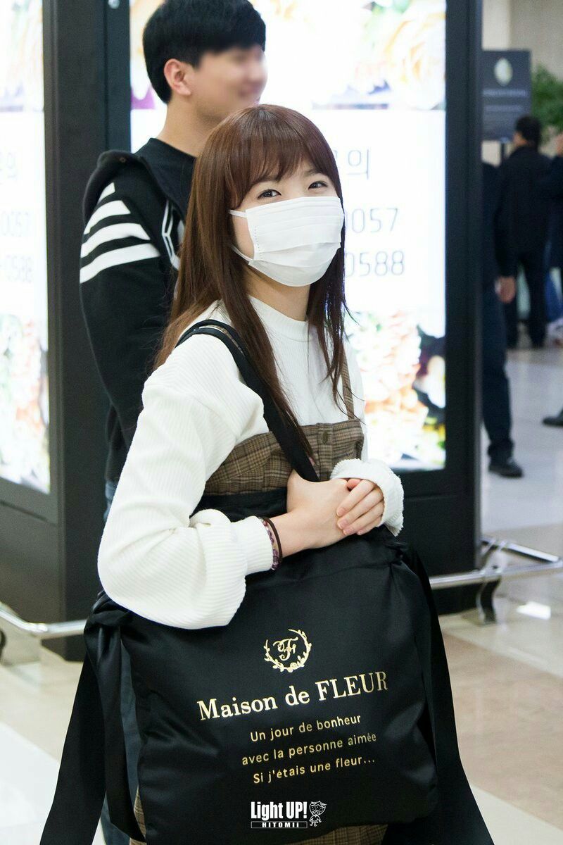 아이즈원 혼다히토미 고화질 몸매 아이즈원 혼다히토미 고화질 몸매