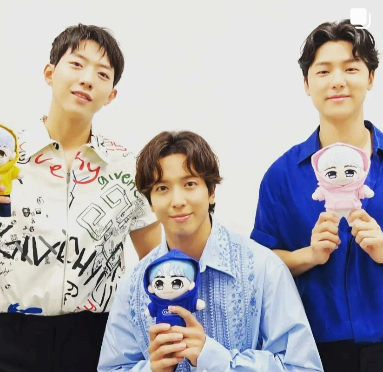 씨엔블루 사진