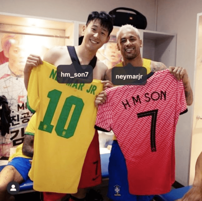 손흥민-네이마르-유니폼교환