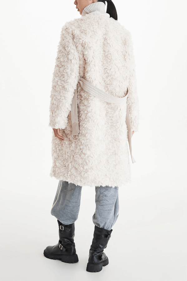 결혼하자 맹꽁아 82회 박하나 퍼코트