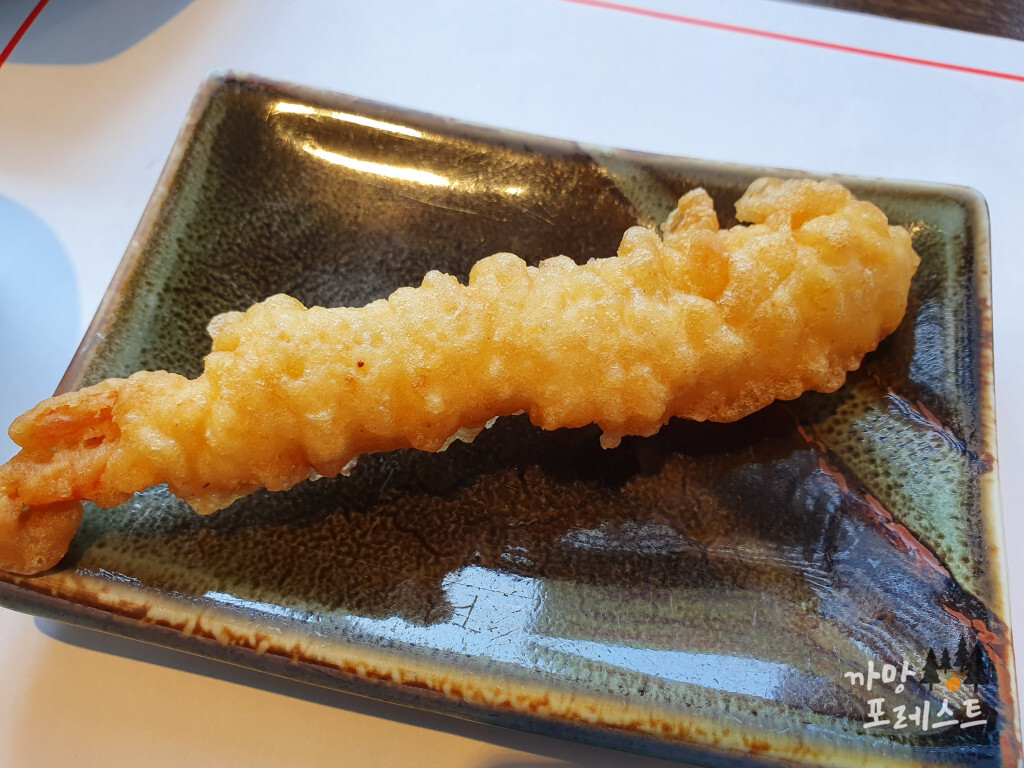 기꾸초밥 튀김반찬