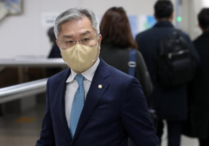 최강욱 국회의원 프로필