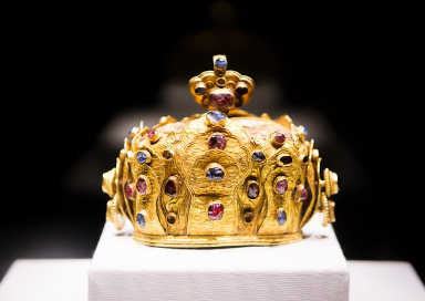 고대 왕실이 사랑한 보석, 역사 속의 상징성