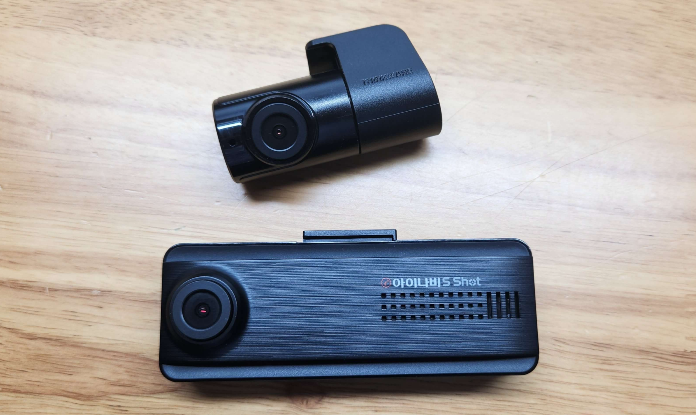 아이나비sshot블랙박스+후방카메라