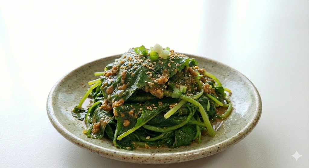 된장의 식물성 단백질이 방풍나물의 비타민과 결합하여 완벽한 영양 균형을 이루고 소화 흡수를 돕는 건강한 방풍 된장 무침