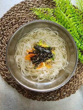 잔치국수 양념장 만들기와 담백하게 먹는 방법_10