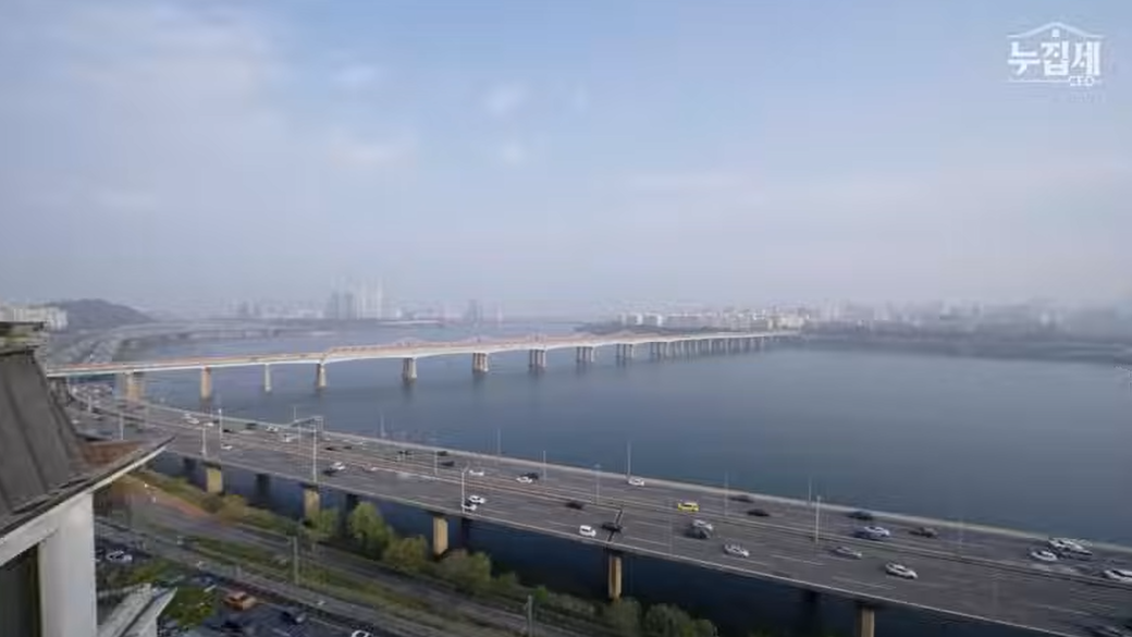 이미지 출처: 유튜브 채널 '누진세' 한강뷰 2층 테라스