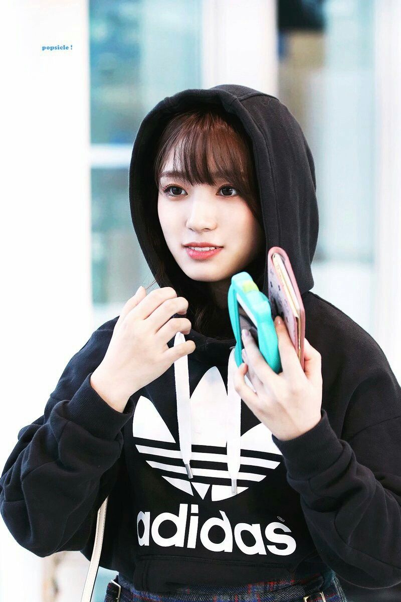 아이즈원 야부키나코 아이즈원 야부키나코