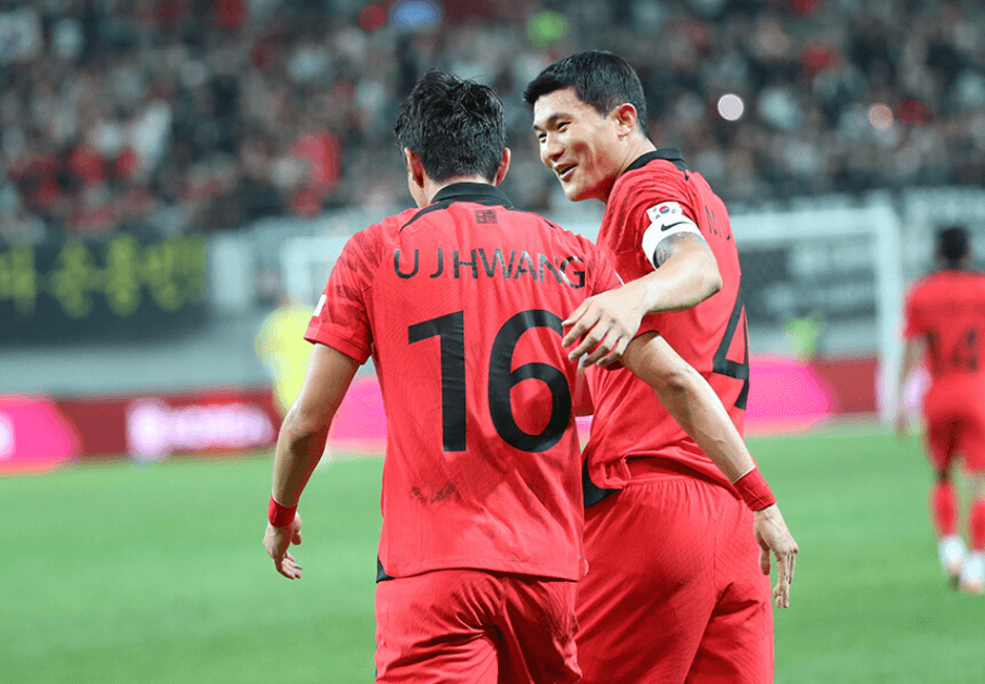 황의조 축하한ㄴ 김민재