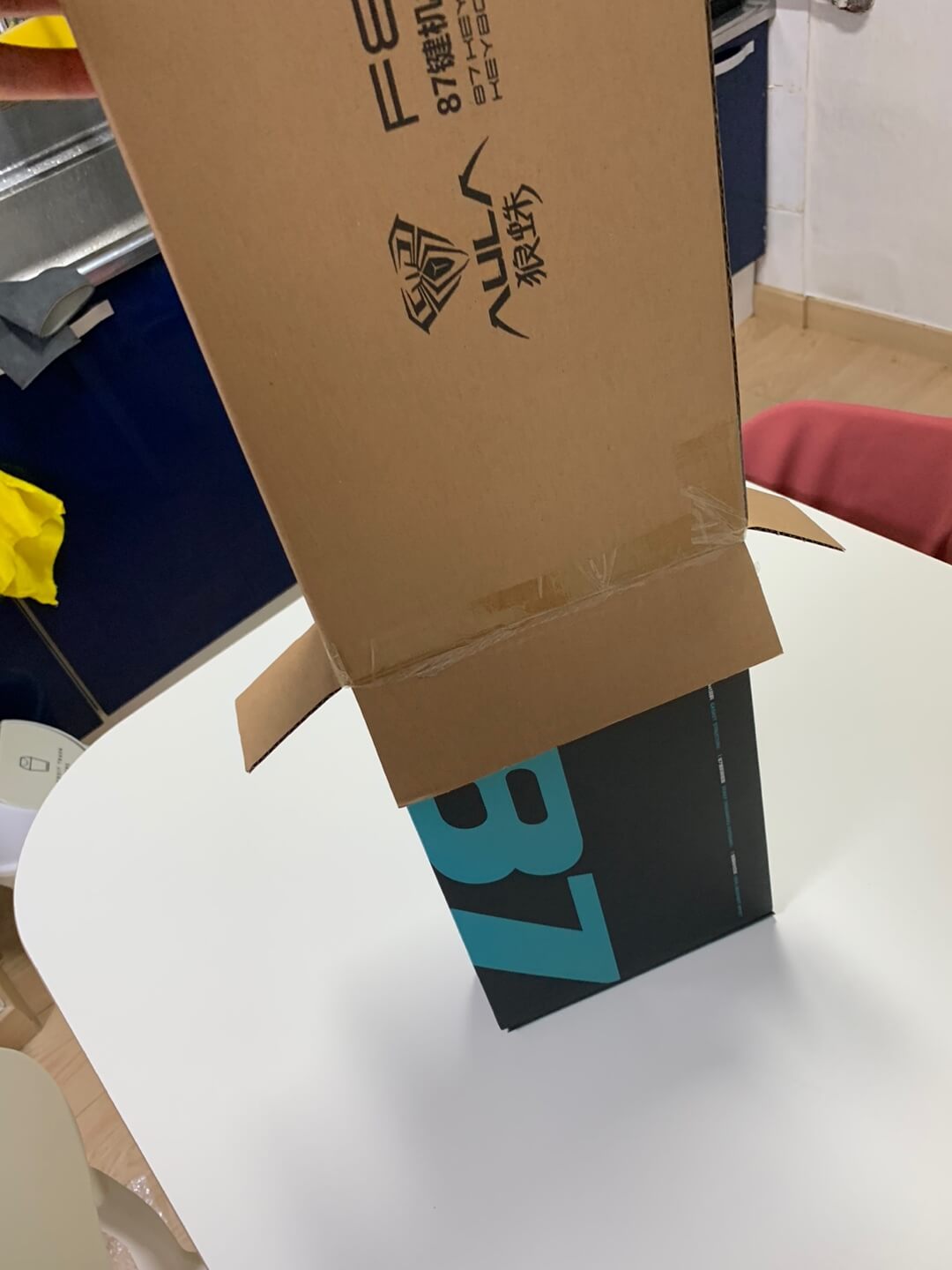 독거미 키보드 AULA F87 Pro 황축