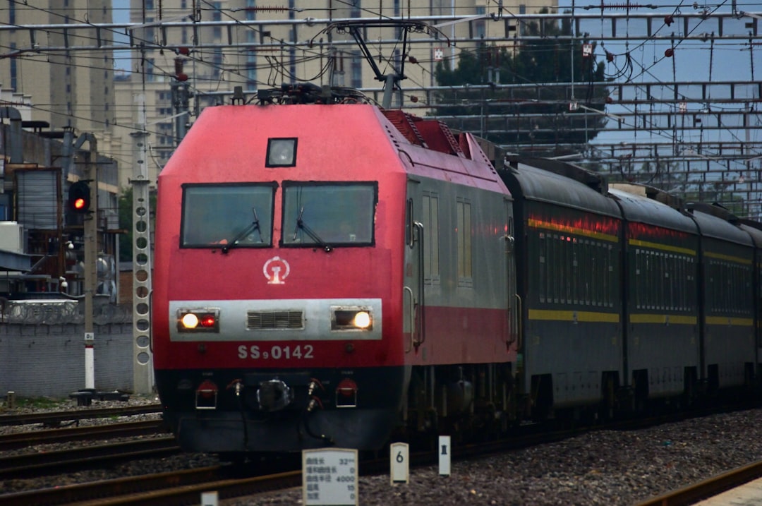 'Train'