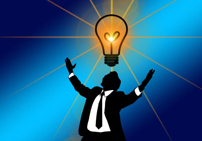 지속 가능한 자기계발 라이프스타일을 설계하는 남성의 이미지