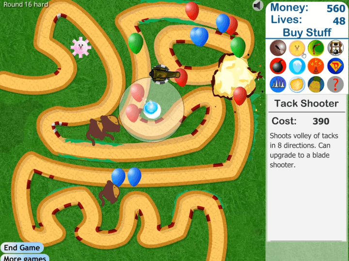 풍선타워디펜스3-플래시게임-플레이-대포-타워를-설치하여-풍선을-터트리는-화면