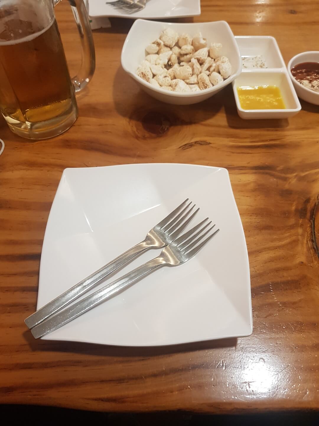 동대문구 장안동 맛집 술푸는 녀석들 리뷰 치맥 맛집