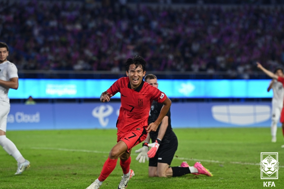 정우영이 득점 이후 기뻐하고 있다. [사진=대한축구협회(KFA)]